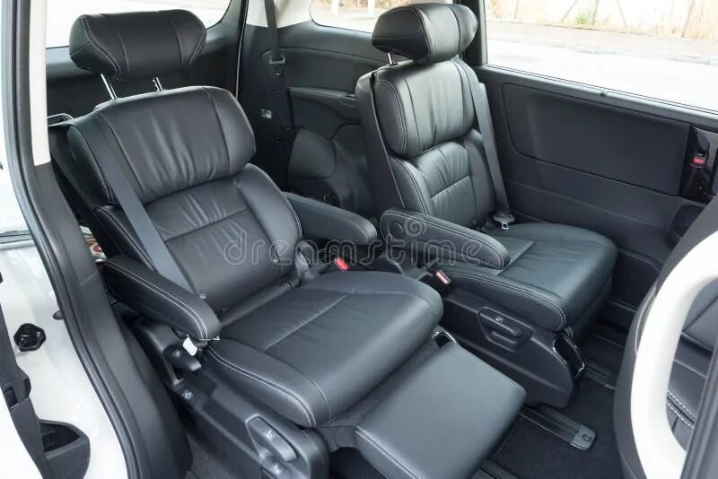Сиденье honda odyssey 2002 ra9. Сиденье одиссей. Одиссей абсолют 2002. Хонда одиссей сиденья. Хонда одиссей 2003 салон капитанские кресла.