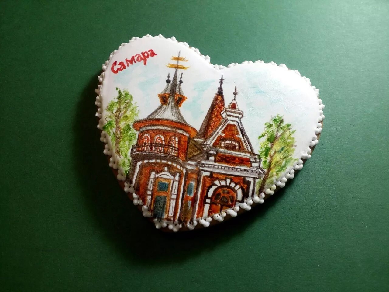 Пряники с достопримечательностями города. Пряники на день семьи. Пряники в самаре. Пряник "ромашки". Пряник самара.