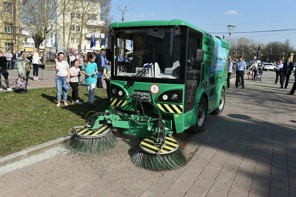 Вакуумная уборочная машина мк 2000. Вакуумная машина мк 2000. Коммунальная вакуумная подметально-уборочная машина мк2000. Вакуумная машина мк 2000. Мк 2000.