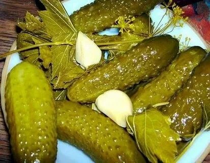 Продать соленых огурцов