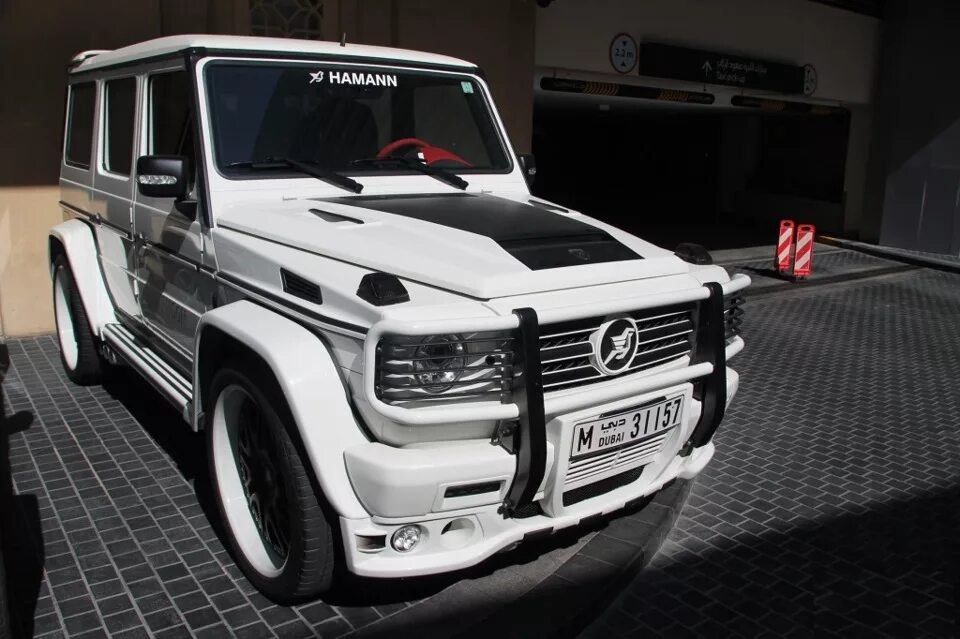 Танк 300 в обвесе гелика. G class w463 Hamann. Mercedes-Benz g63 Hamann Typhoon. W463 Mercedes Hamann. Мерседес Гелендваген Хаманн белый.