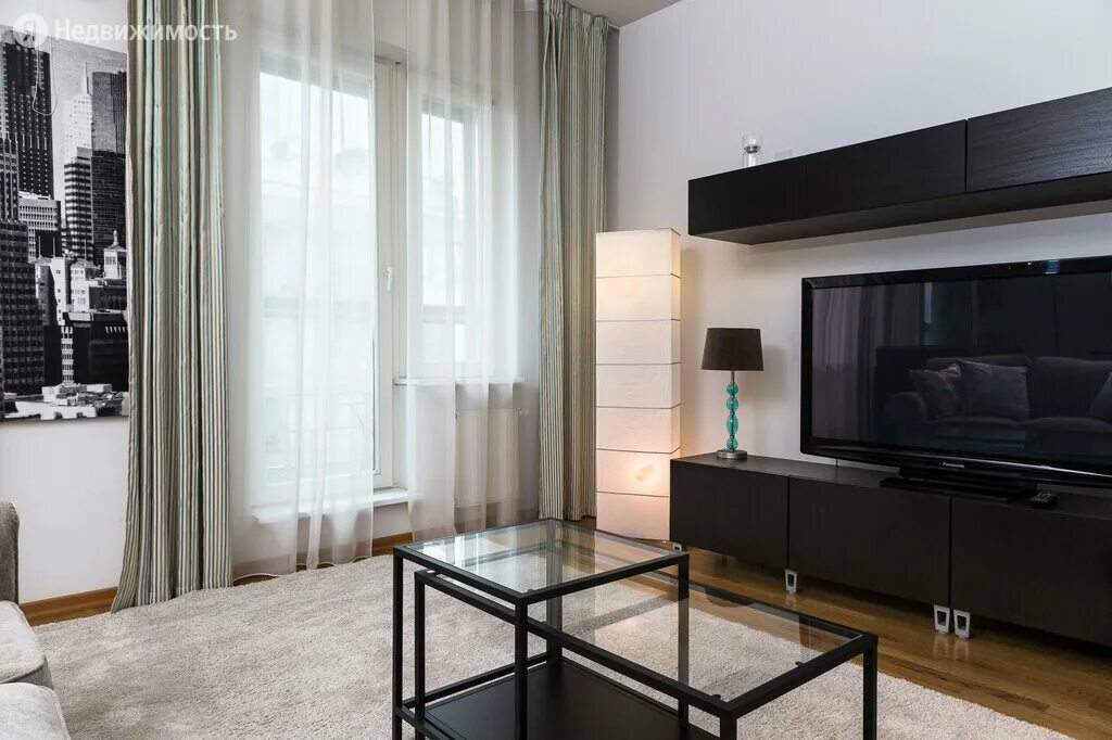 Квартиры в санкт-петербурге. 3 комнатная квартира в москве. Квартиры во владивостоке. Днепровская 22. Сниму 3х комнатную спб.