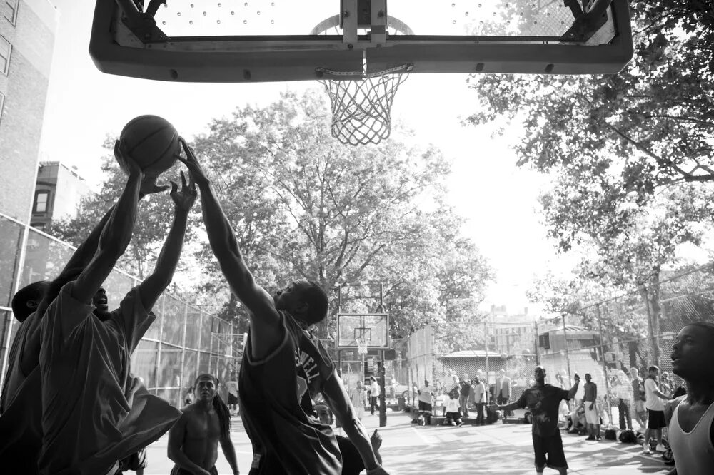 Ghetto sport магазин. стритбол площадка нью йорк. стритбол 1956. стритбол франция 1990. Ghetto sport.
