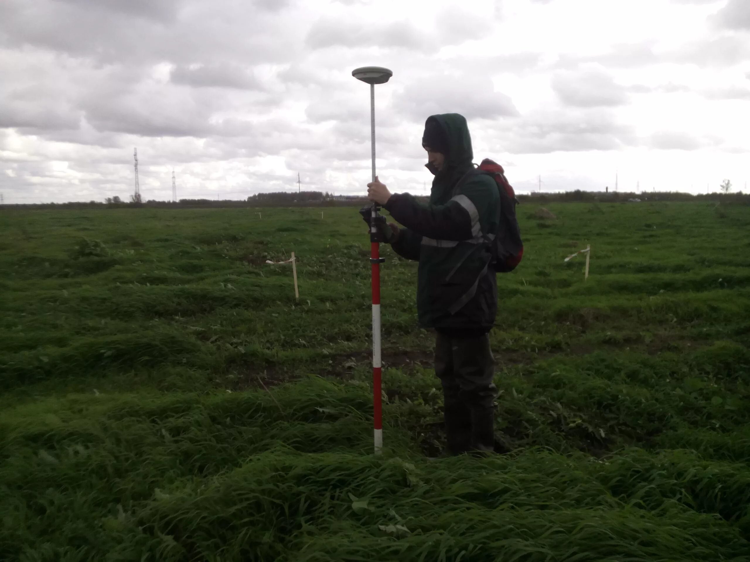 Вынести в натуру границы земельного участка. Вынос участка геодезия. Геодезическая топографическая съемка земельного участка. Разбивка границ участка. Геодезия вынос точек в натуру.