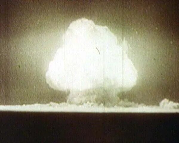Ядерные взрывы в ссср. Ядерная бомба Башкирия. Первый ядерный взрыв в СССР видео. Взрыв Советской атомной бомбы 20 МТ. 18 Октября 1951 — СССР провёл ядерные испытания..