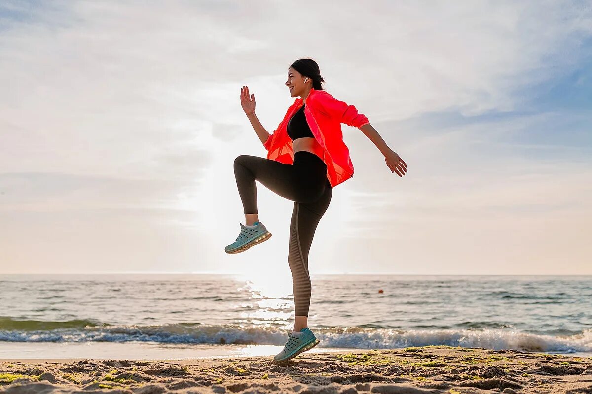 I could do sports. Спортивные люди. Регулярная физическая активность. Здоровый человек. Энергичный человек.