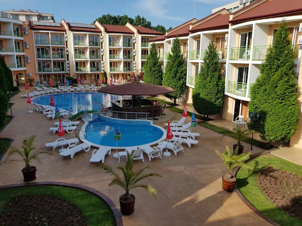 Стамбуле солнечный берег. Sun city hotel болгария. курортный комплекс слынчев-бряг. sun city 3*, sunny beach. солнечный берег болгария.