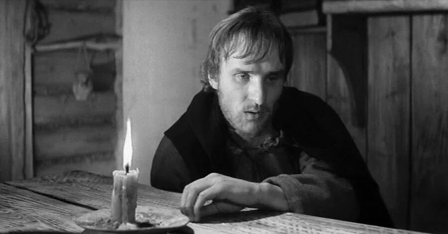 Кадры из фильма андрей рублев Ответы : А отец так и не раскрыл секрета. Помер, а не раскрыл!Откуда это