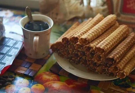 Вафельные советские трубочки