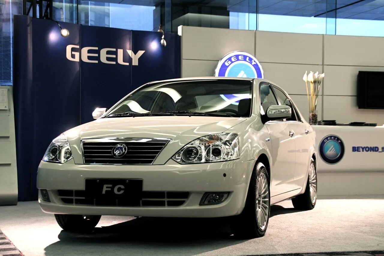 Как называется geely в китае. Geely fc. китайские автомобили марки джили. geely 2008. марка машины джили производитель.