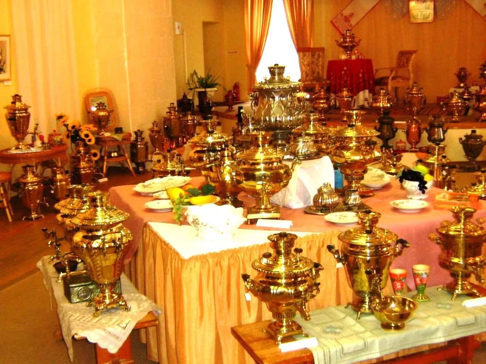 Город славящийся самоварами
