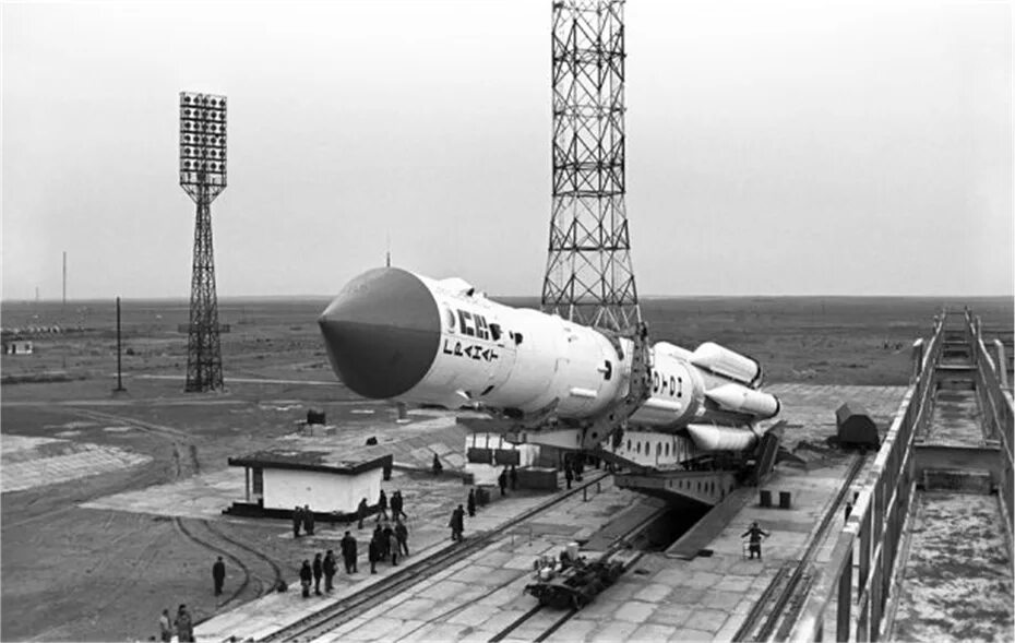 Космодром байконур 1955 год. Советский космодром байконур. Космодром байконур спутник 1. Казахстан байконур космодром. Космодром байконур восток 1.