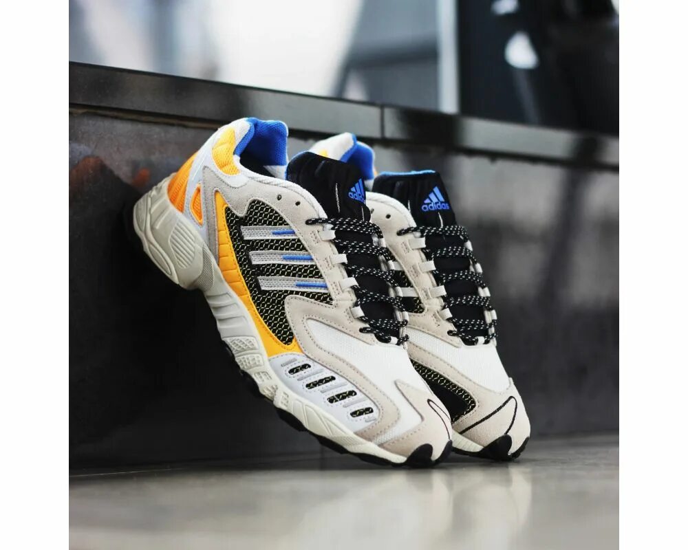 Купить кроссовки адидас торшин. Кроссовки адидас Торшин 90. Adidas кроссовки Torsion TRDC. Adidas Torsion кроссовки 90-х. Кроссовки адидас торсион 90.