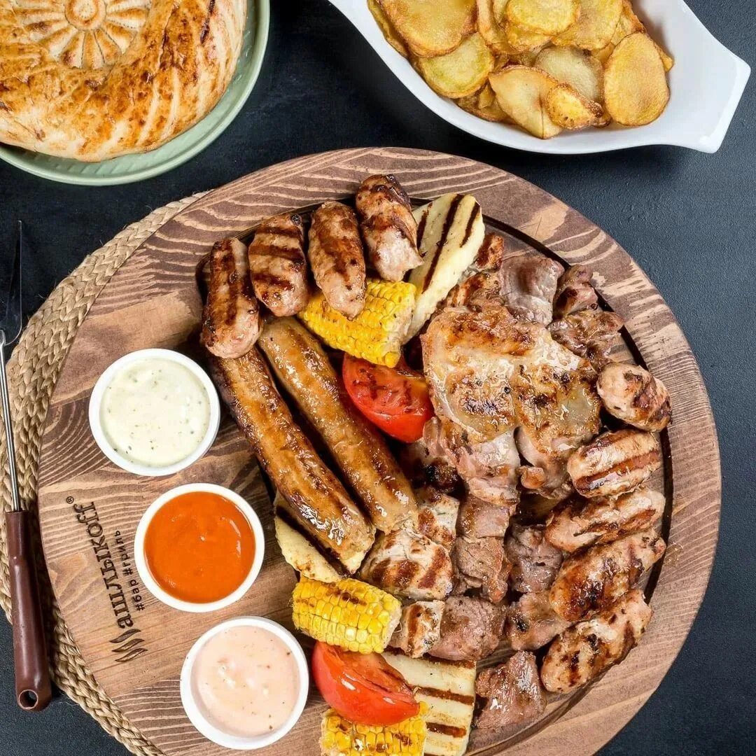 Меню гриль бара шашлыкофф. Шашлыкоff дворцовая ул 4а 1 меню. Гриль-бар шашлыкоff. Шашлыкоff закуски. Бар-гриль шашлыкофф омск.