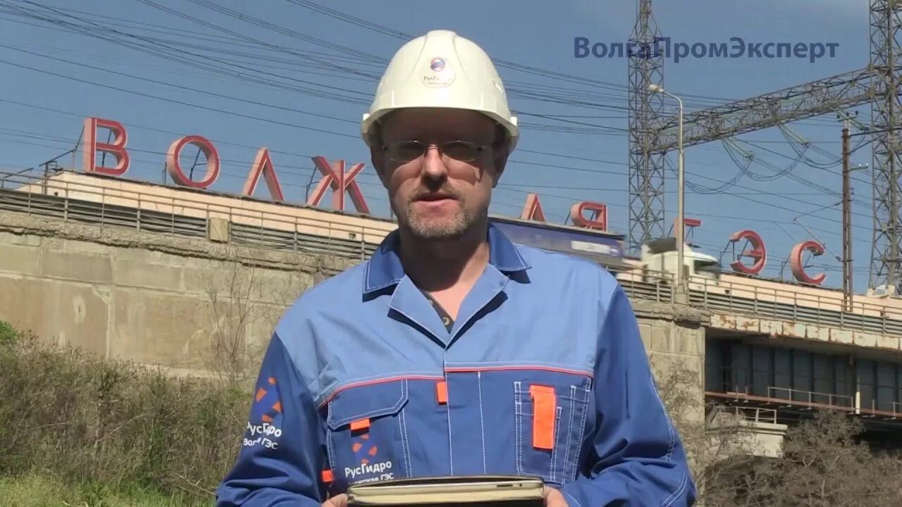 Работа тэц 2. Дым из трубы тэц. Волжская тэц-2. Работа тэц 2. Красноярская аэс.