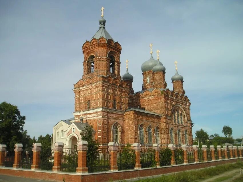 Погода в володарске нижегородской на 14 дней. Решетиха храм Николая Чудотворца. Церковь Решетиха Нижегородская область. Никольская Церковь Решетиха. Церковь в Решетихе Володарского района.