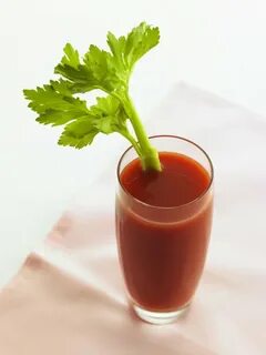 Томатный сок с сельдереем