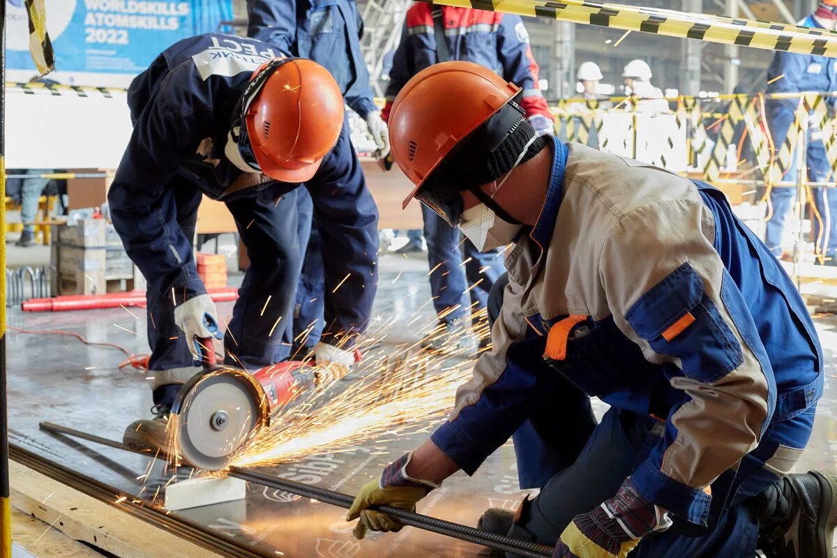 Конкурс мастерства. Молодые инженеры. Проведение профессиональных конкурсов. Слесарь авр водопроводных сетей. Конкурс профмастерства слесарей.