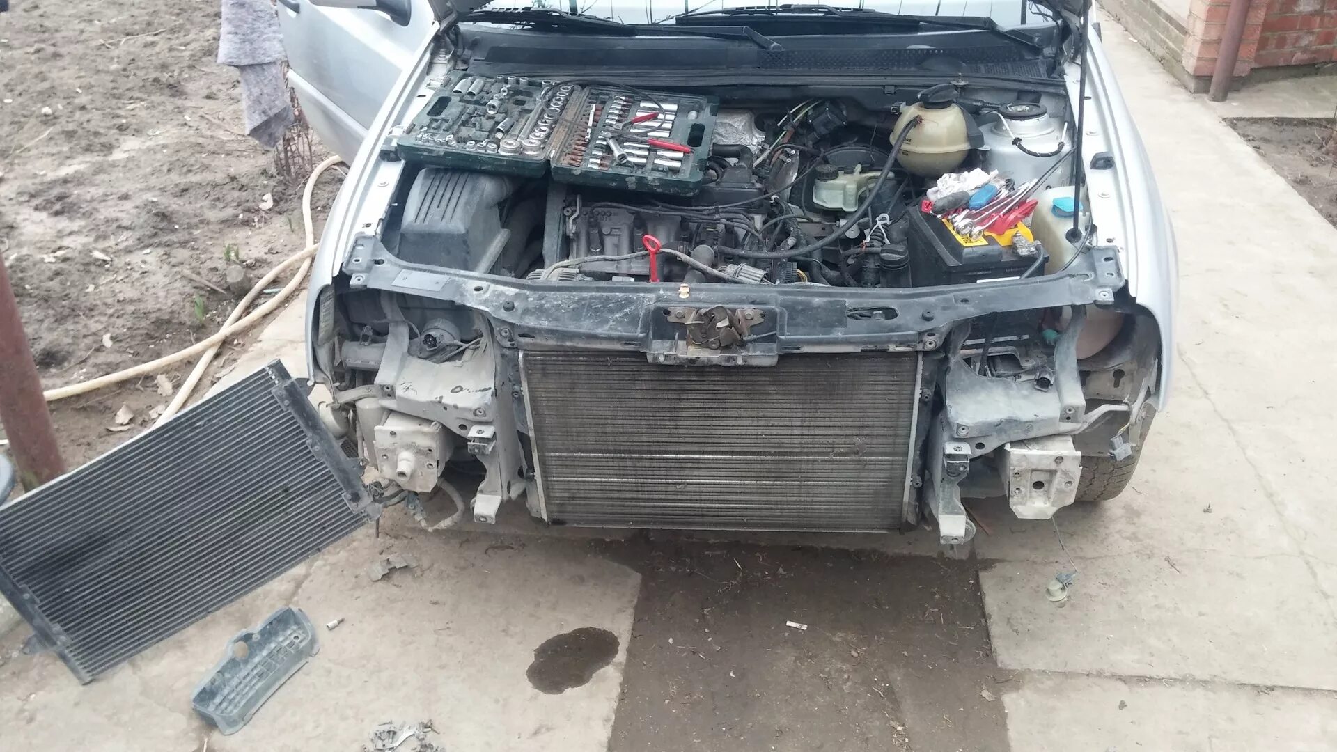 Гольф 3 как заменить радиатор охлаждение Volkswagen Golf Mk2, 2,8 л, 1986 года кузовной ремонт DRIVE2