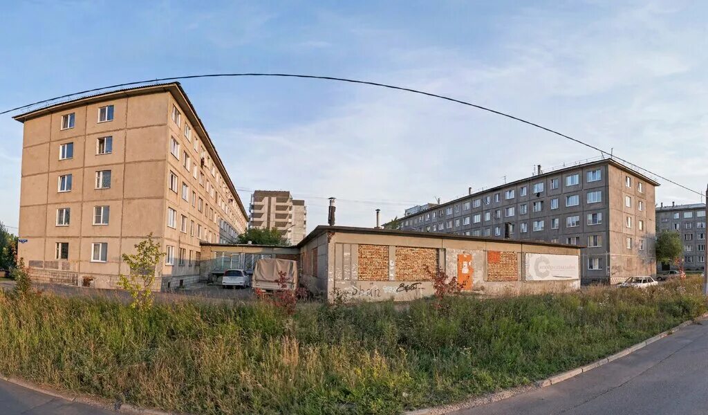 Jz гараж красноярск. Улица Светлова Красноярск. Улица Светлова 3 Красноярск. Ул. Светлова 3 а Красноярск. Улица Светлова 9 _ \ 2 Красноярск