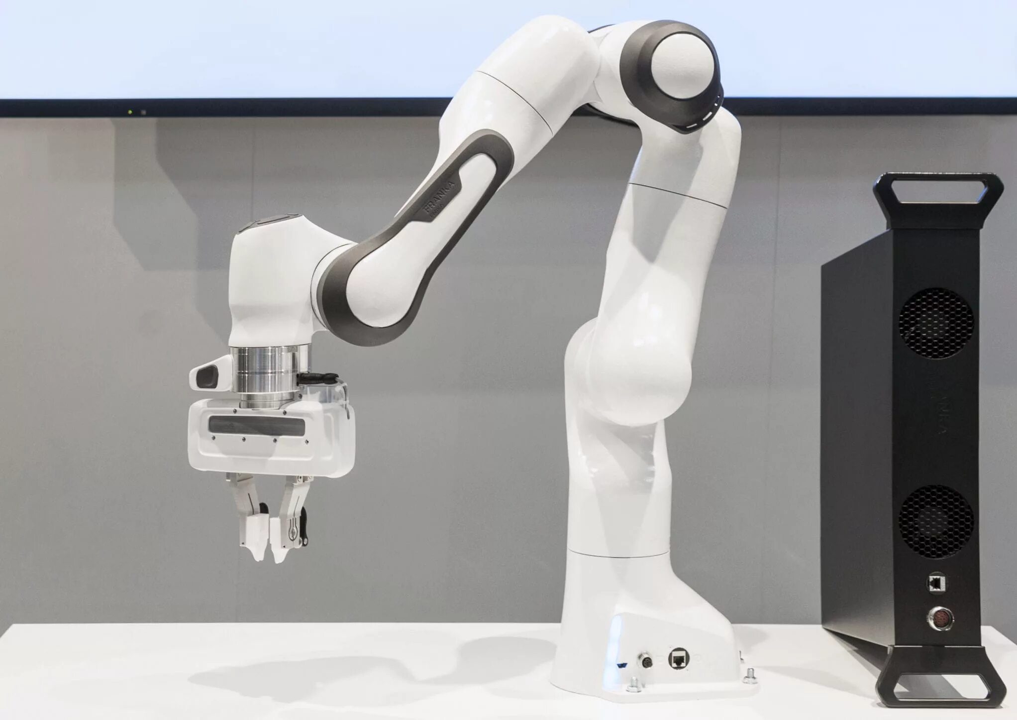 Коллаборативный робот срп robot. Робот манипулятор. коллаборативный робот. универсальные роботы. дизайн робота.