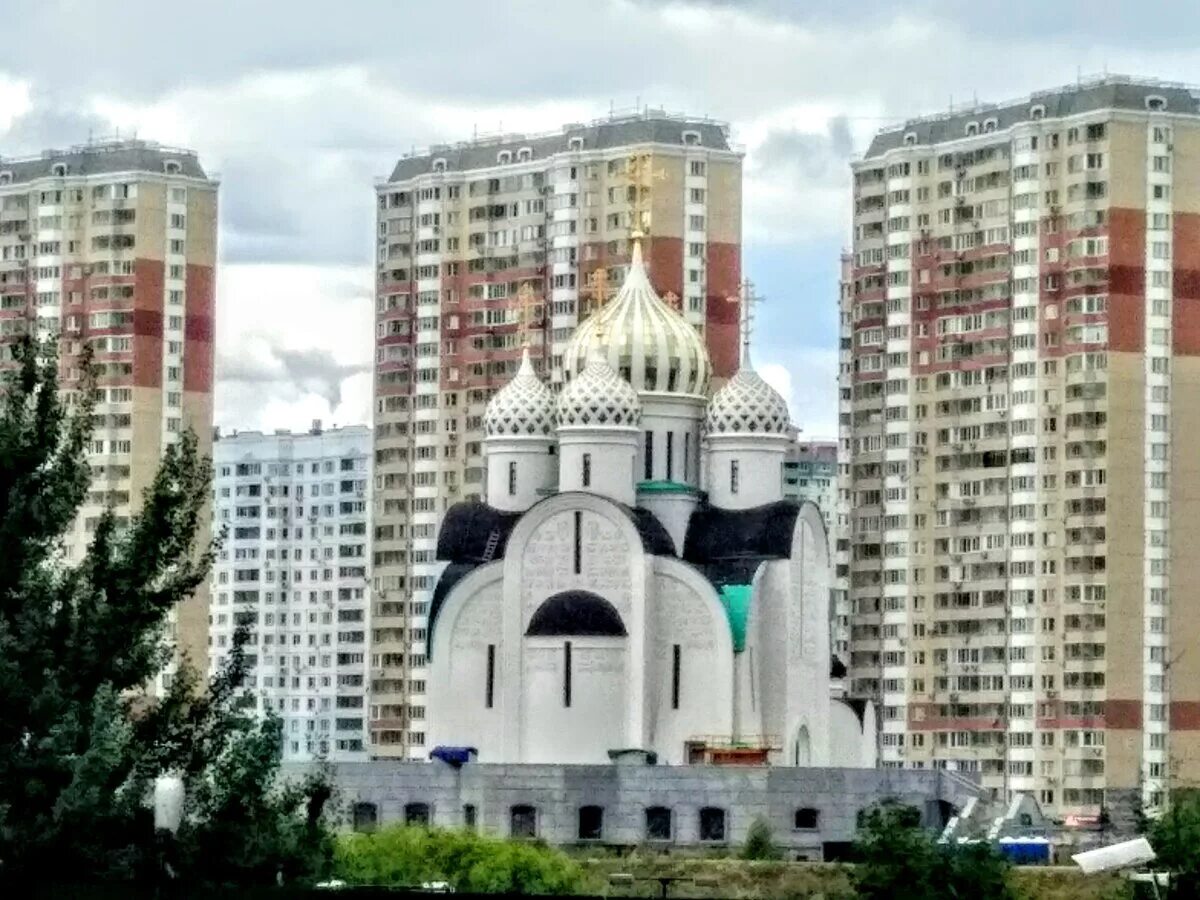 Никольского собора в павшинской пойме. Никольский храм Красногорск Павшинская Пойма. Никольский храм в Павшинской пойме. Церковь в Павшинской пойме Красногорск.