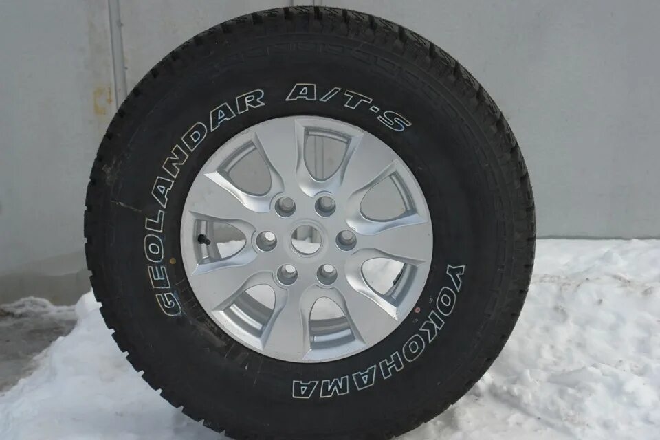 Maxxis at-811 razr at 265/60 r18. Hankook at 265/65/18. 265/65/18 на паджеро спорт. Hankook dynapro atm rf11 для митсубиси паджеро 4. Йокохама геолендар атр 265\65 r17 на паджеро спорт 2.