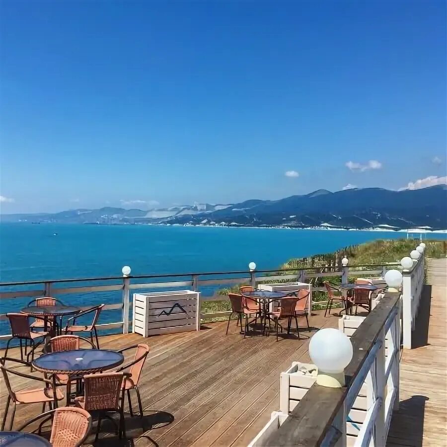 Автокемпинг скала в кабардинке. Скала глэмпинг кабардинка. Скала кепинг кабардинка. Автокемпинг скала в кабардинке. Кабардинка scala kabardinka.