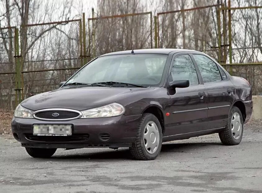 Ford Mondeo 1996 седан. Ford Mondeo 1997. Форд Мондео 2. Ford Mondeo II 1996-2000. Мондео 2 хэтчбек