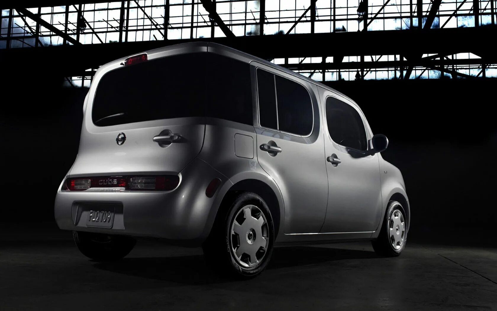 Cube машина. Nissan Cube 2009. Nissan Cube z12. Nissan Cube Nismo. Ниссан куб 2009 года.