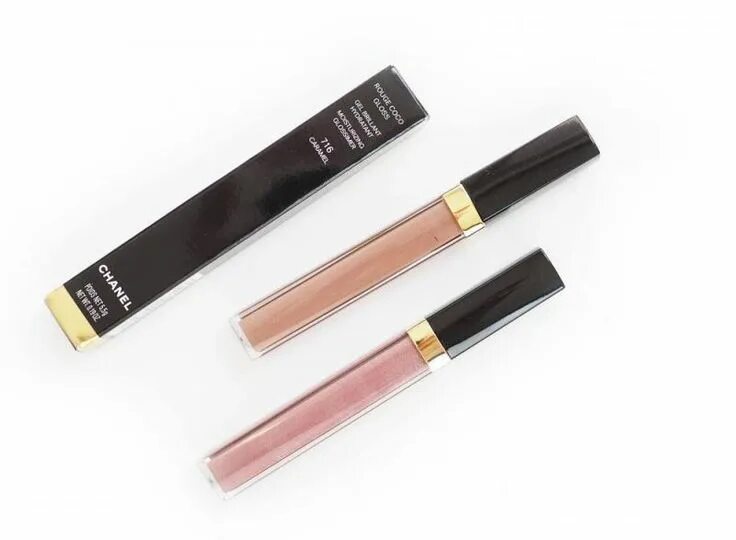 Chanel gloss. Блеск для губ chanel rouge coco gloss. Chanel lip gloss. Помада блеск шанель. Chanel rouge coco gloss 119 bourgeoisie.