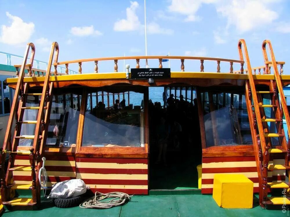 мальдивы общественный паром. паром между островами мальдивы. мальдивы общественный паром. транспорт на мальдивах. паром мале.