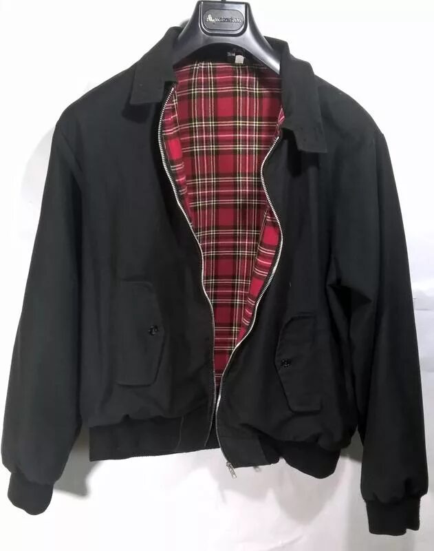 бомбер внутри. Alpha industries бомбер коричневый коллаба. космический бомбер. бомбер внутри. бомбер внутри.