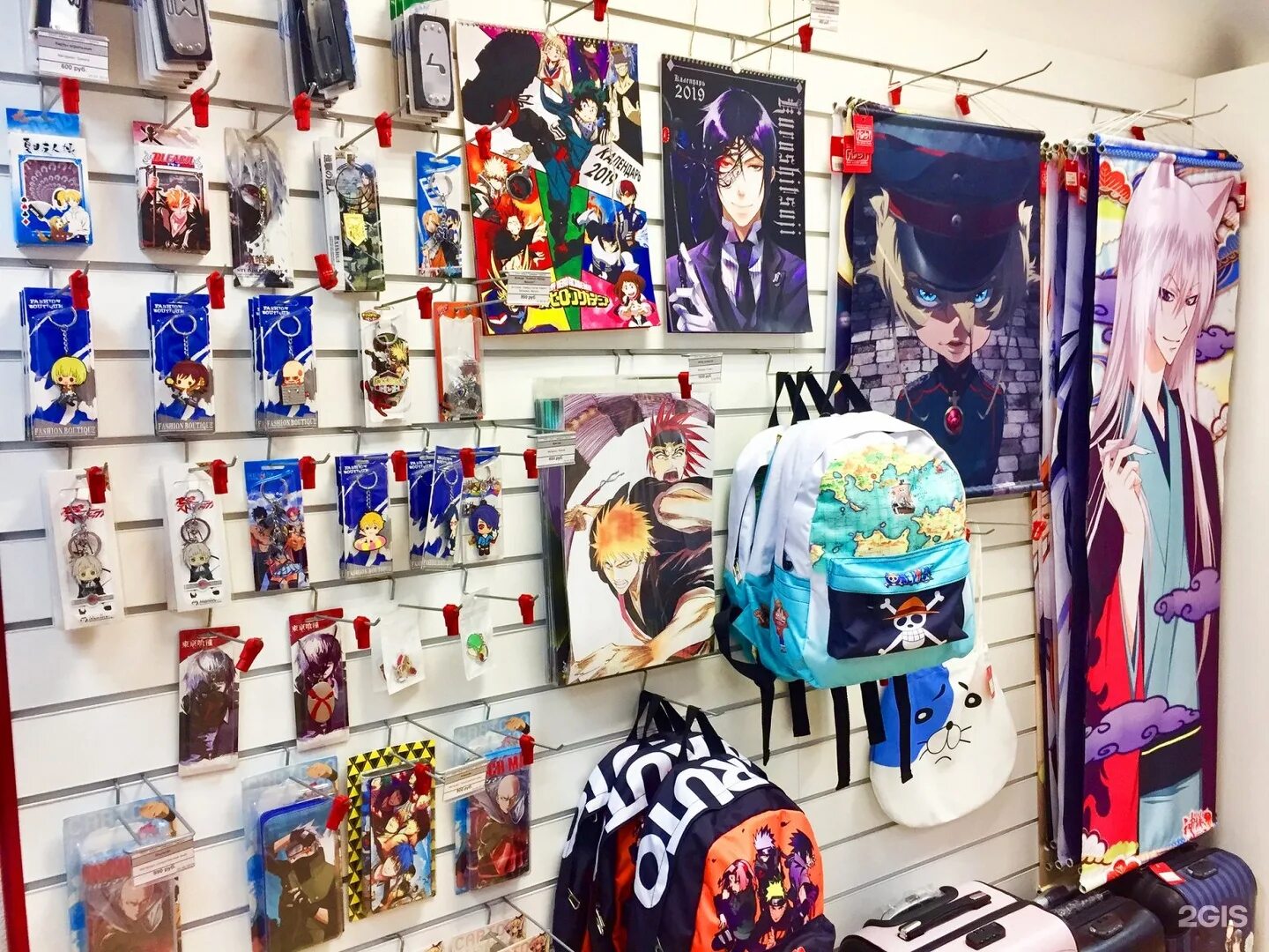 Отдел спорттоваров. Магазин детских игрушек. Детский магазин игрушек. Аниме магазин спб fast anime studio. Спорт магазин детский.