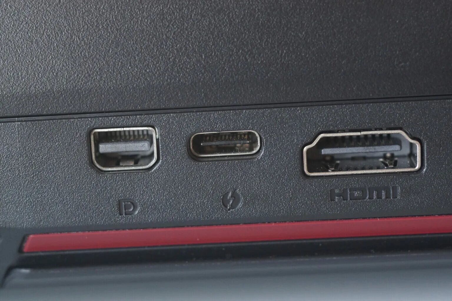 Зачем нужен разъем type c на ноутбуке. Разъём thunderbolt 3. порт thunderbolt на ноутбуке. тандерболт разъем в ноутбуке. ноутбук с thunderbolt 3.