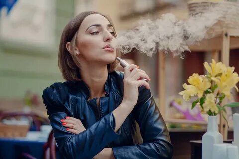 Светы курят