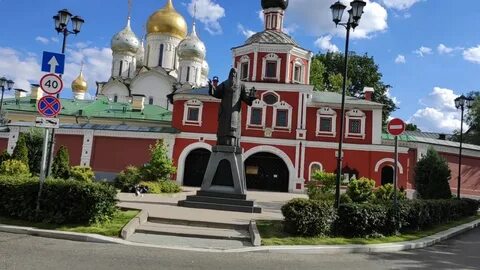 Женский монастырь в москве