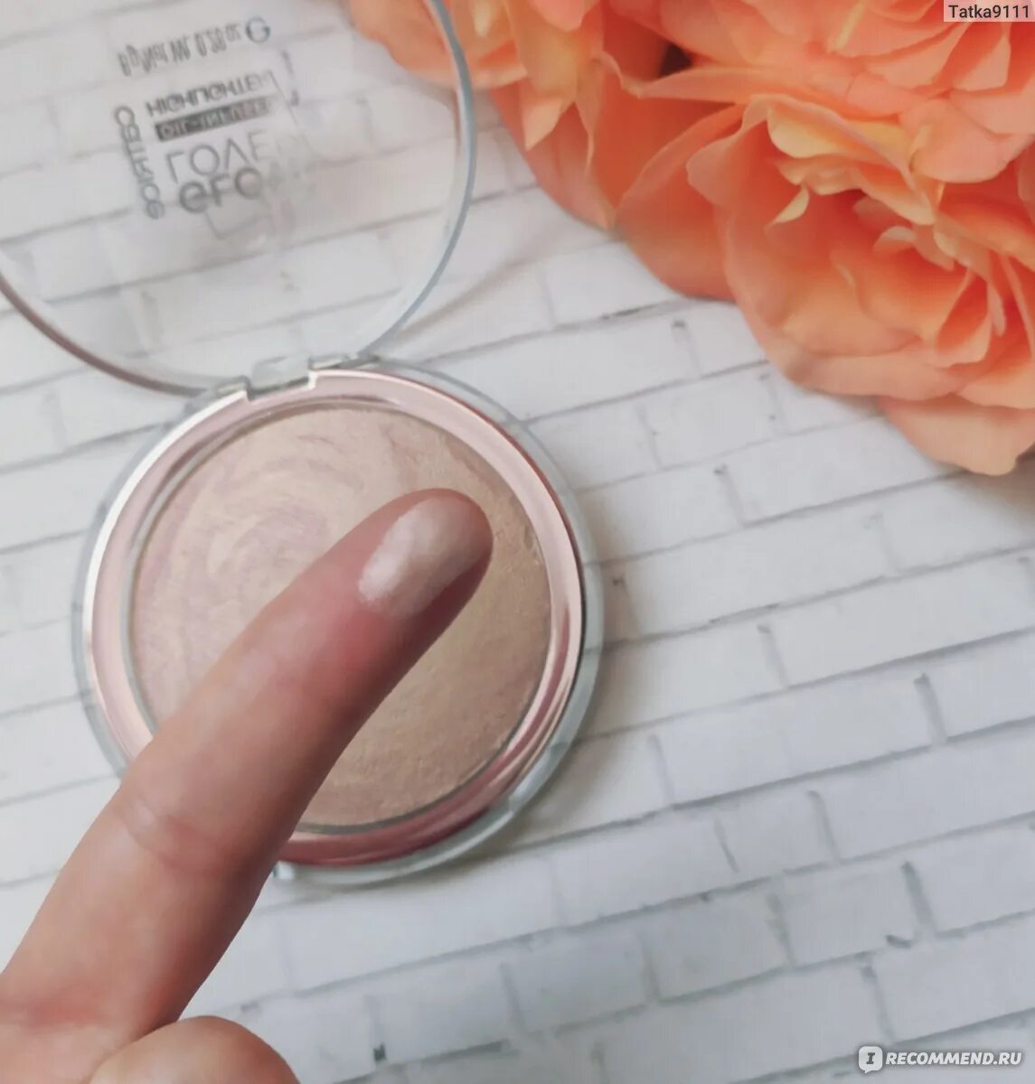 Glow highlighter. Пудра хайлайтер catrice. хайлайтер катрис глоу ловер. пудра хайлайтер catrice glow lover. пудра пудра -хайлайтер glow highlighting powder.
