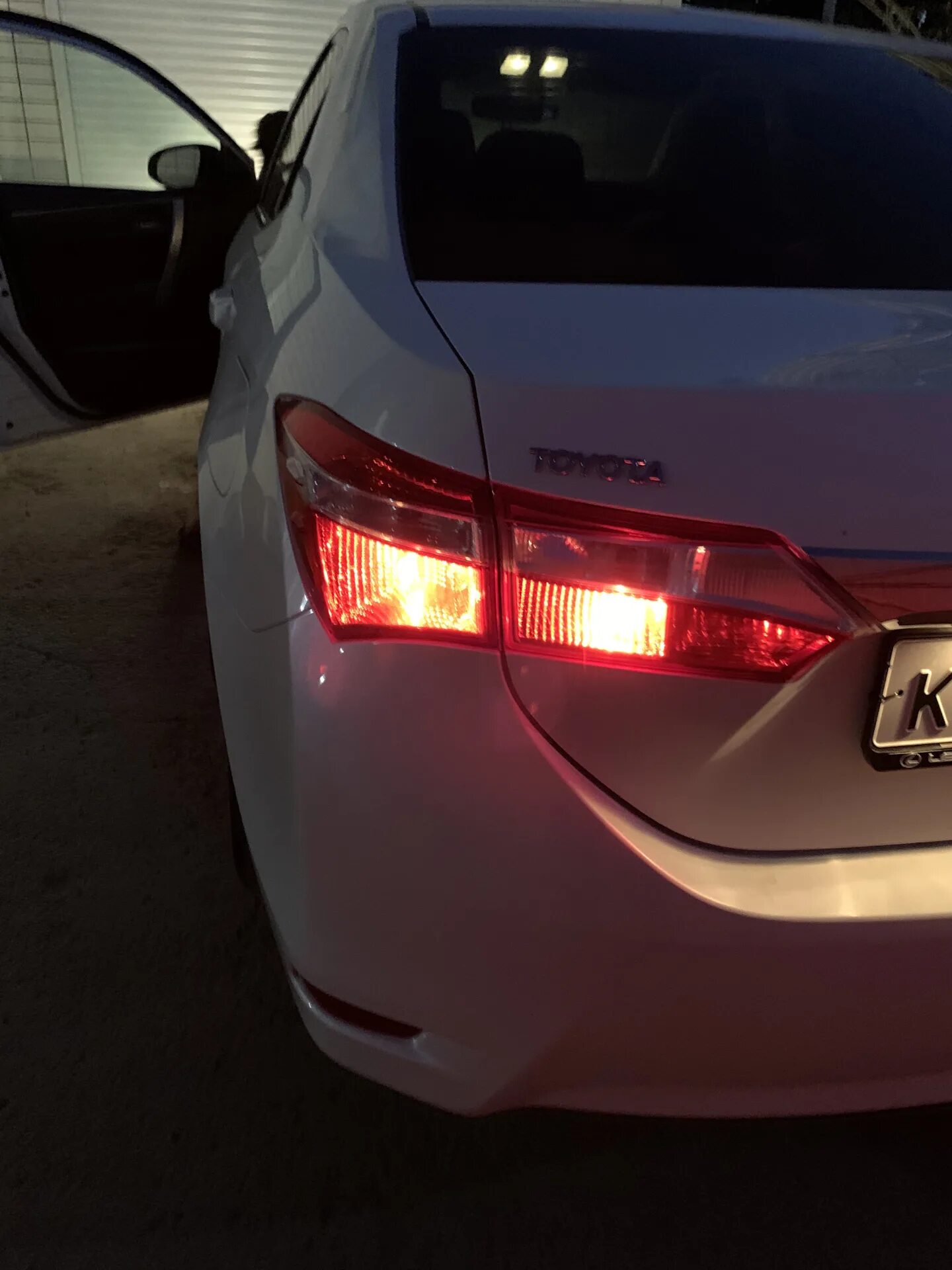 Mazda 6 2017 задние фары. Тойота королла свет. Тойота королла 180. Лед лампы тойота королла е150. Лампы ближний свет toyota corolla e150.