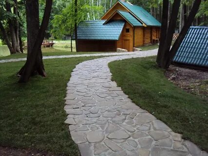 Пешеходные дорожки на участке