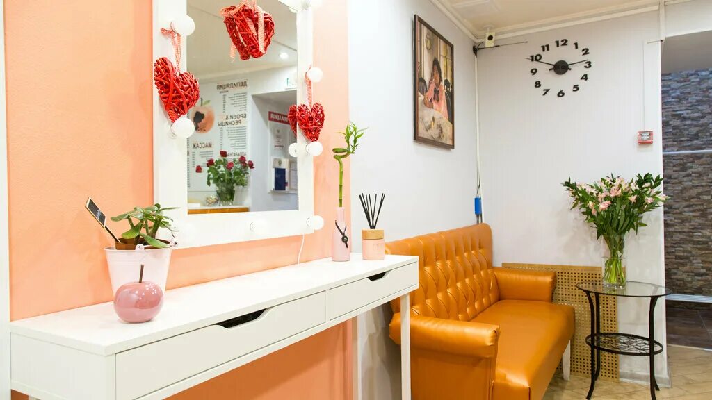 фотозона в салоне красоты. персик массажный центр пермь. салон красоты персик москва. салон красоты peach фрунзенская набережная. салон персик на бауманской.