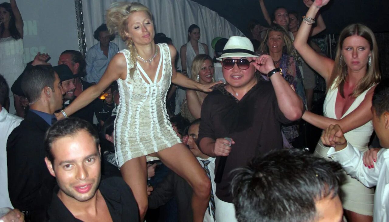 Закрытая тусовка. Что произошло на закрытой вечеринке. Название закрытых вечеринок. Вечеринка отрыв. Участие в покерном клубе.