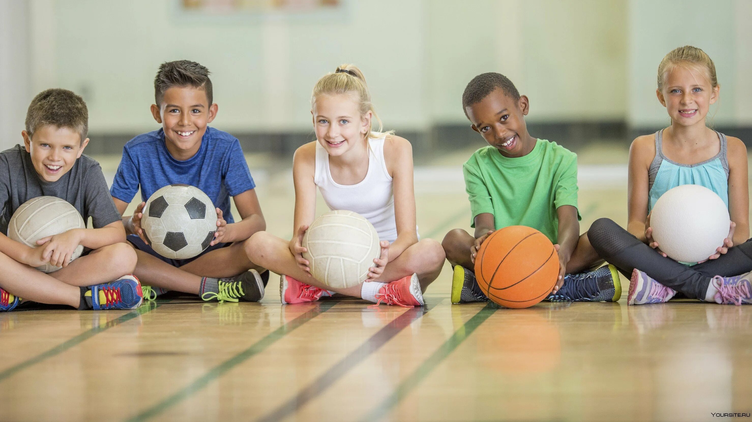 Children do sports. Физическая культура. Детский спорт. Спортивные дети. Занятие спортом дети.