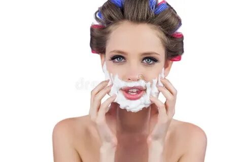 Девушки бреющие лицо