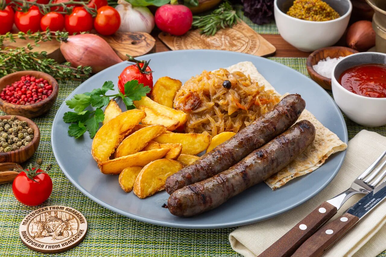 Еда митино. Ресторан бараshка. Лагман вид сверху. Санаторий митино киров. Гостиница метро митино.