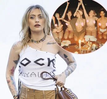 Paris jackson boobs