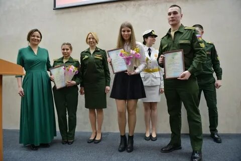 Тихоня в академии