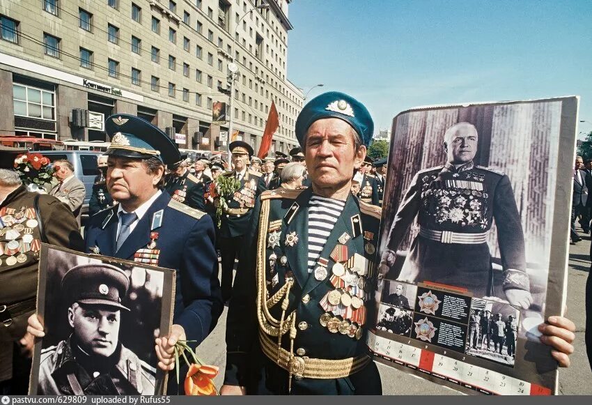 Жуков и Рокоссовский на параде Победы 1945. Маршал Рокоссовский парад Победы. Рокоссовский парад