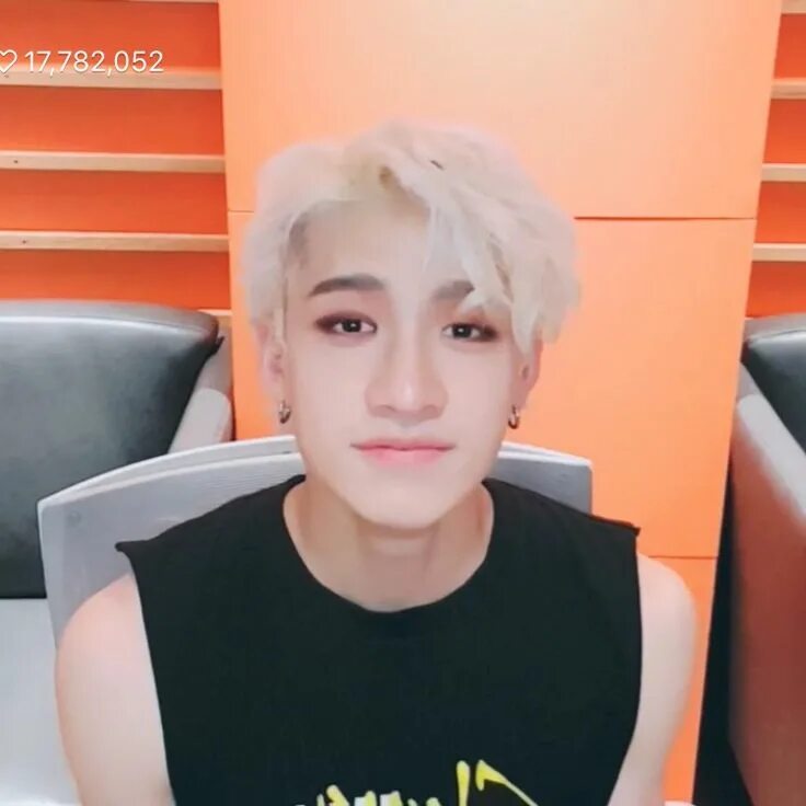 Stray room. Stray kids. Stray kids room. Stray room. Stray kids two kids room фото.