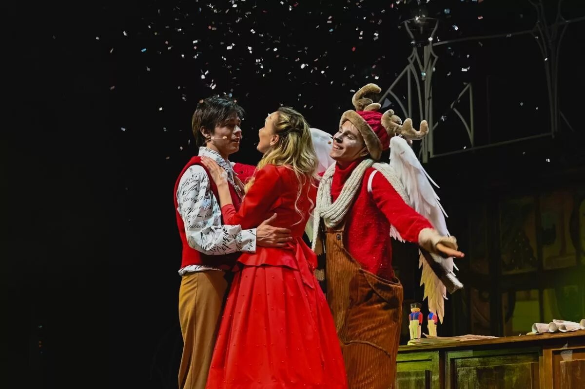 спектакль «холодное сердце. Frozen broadway musical swan. мюзикл сердце. «баллада о маленьком сердце» (2015) мюзикл. мюзикл шумное сердце.